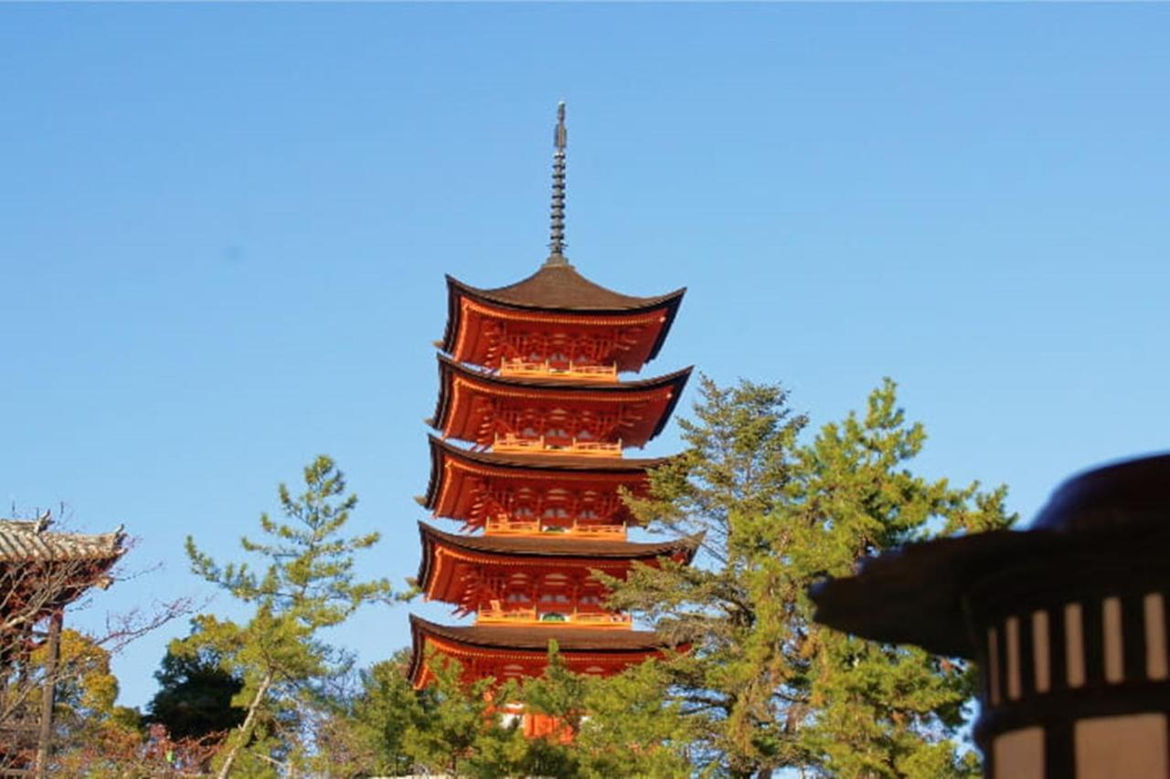 Отель Miyajima Shiro Хацукаити Экстерьер фото